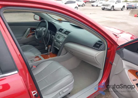 2009 Toyota Camry Xle V6 z USA, uszkodzony, nr VIN 4T1BK46K29U074606